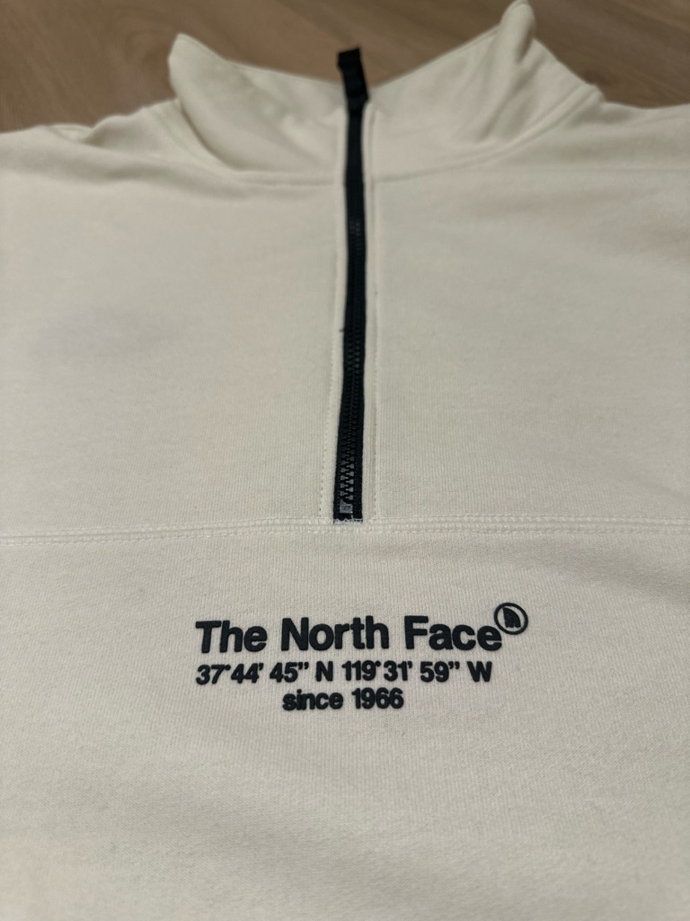 The North Face Men's AXYS ¼-Zip Fleece in White Dune Mens Size M - Picture 5 of 8